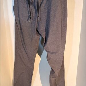 Lululemon On the Fly Pant Gray